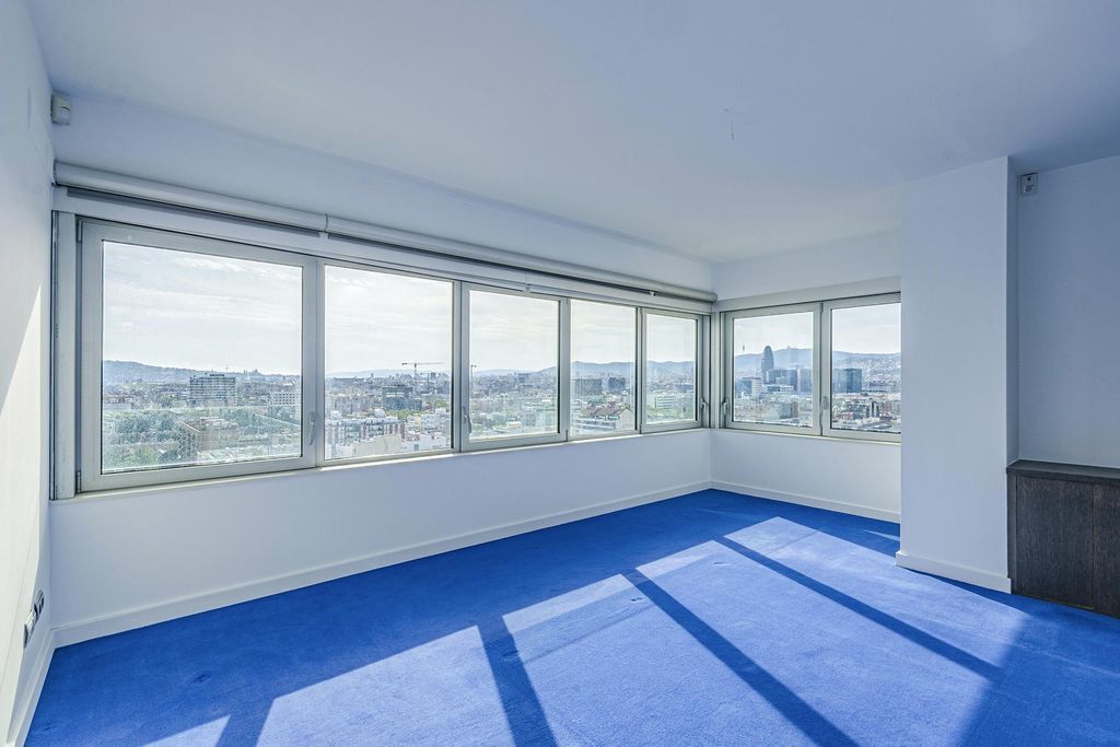 Huoneisto Barcelona, Espanja 2 makuuhuonetta, 134 m2 No. 22072