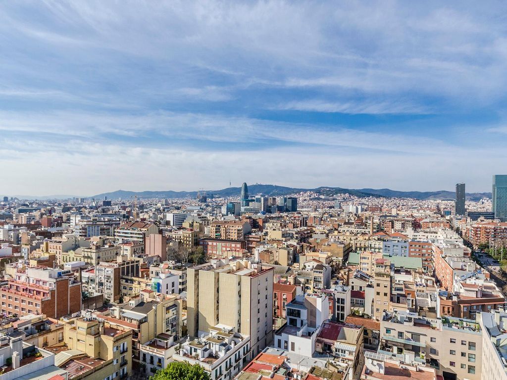 Huoneisto Barcelona, Espanja 2 makuuhuonetta, 134 m2 No. 22072