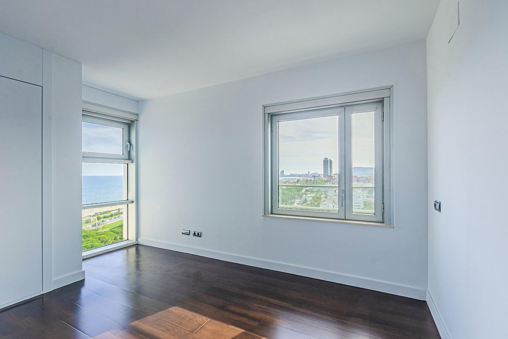 Huoneisto Barcelona, Espanja 2 makuuhuonetta, 134 m2 No. 22072
