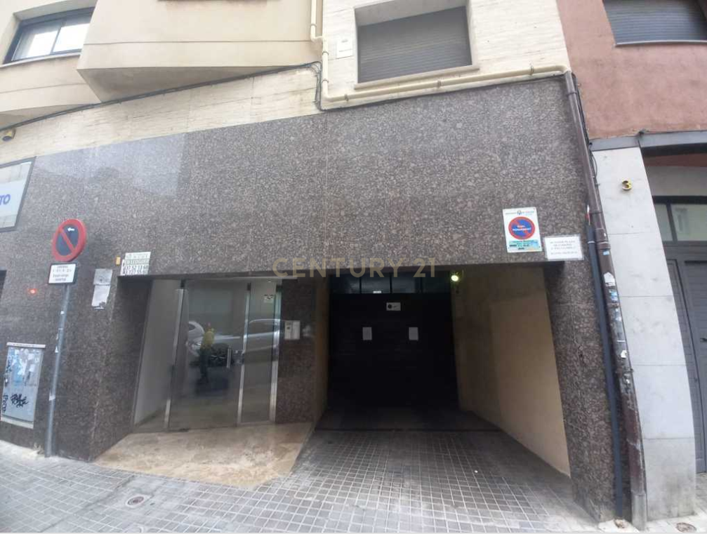 Autotallit Sabadell, Barcelona, Espanja 20 m2 No. 191145