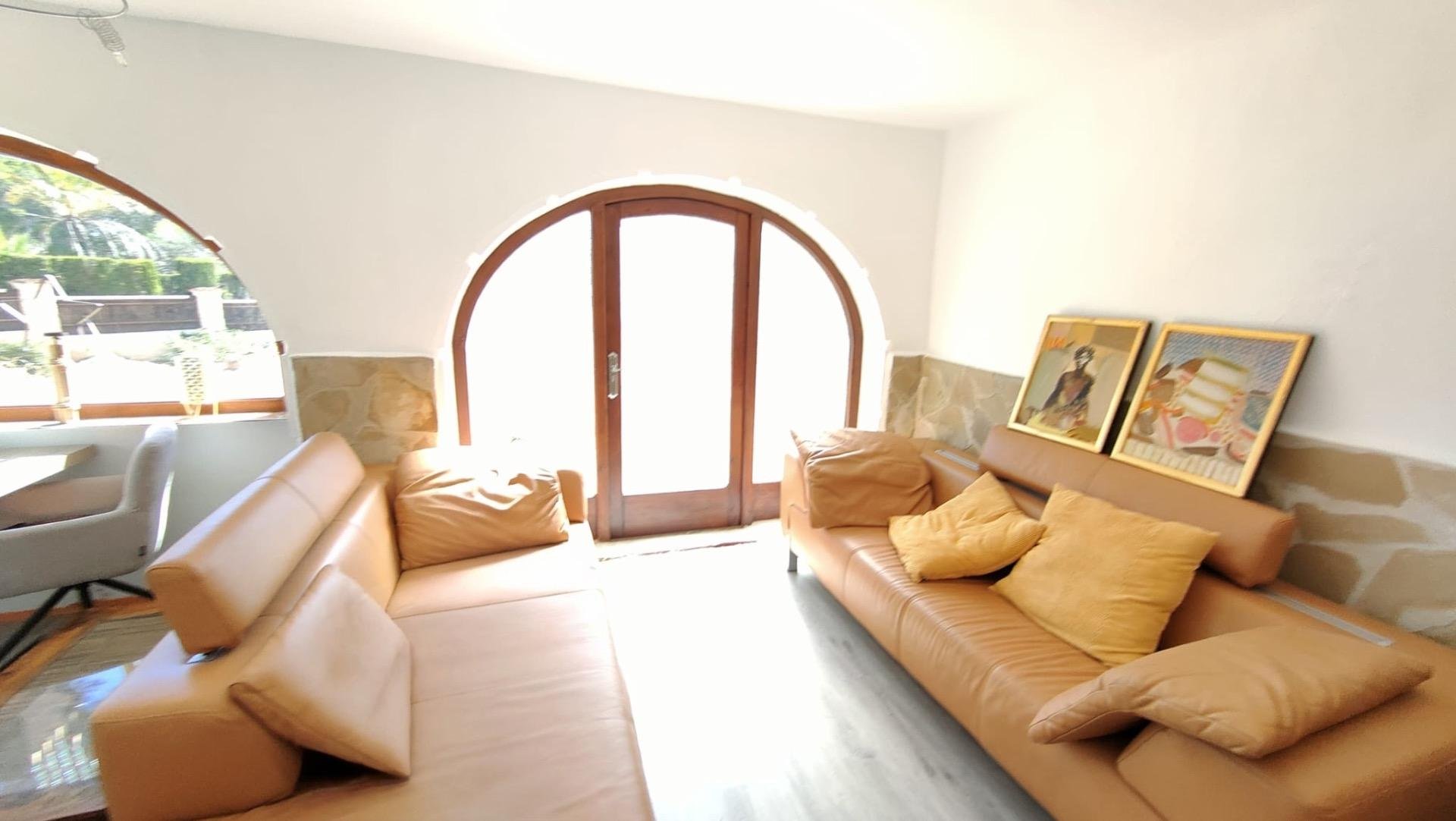 Dzīvoklis Moraira, Alicante, Spānijā 458 m2 Nr. 166031