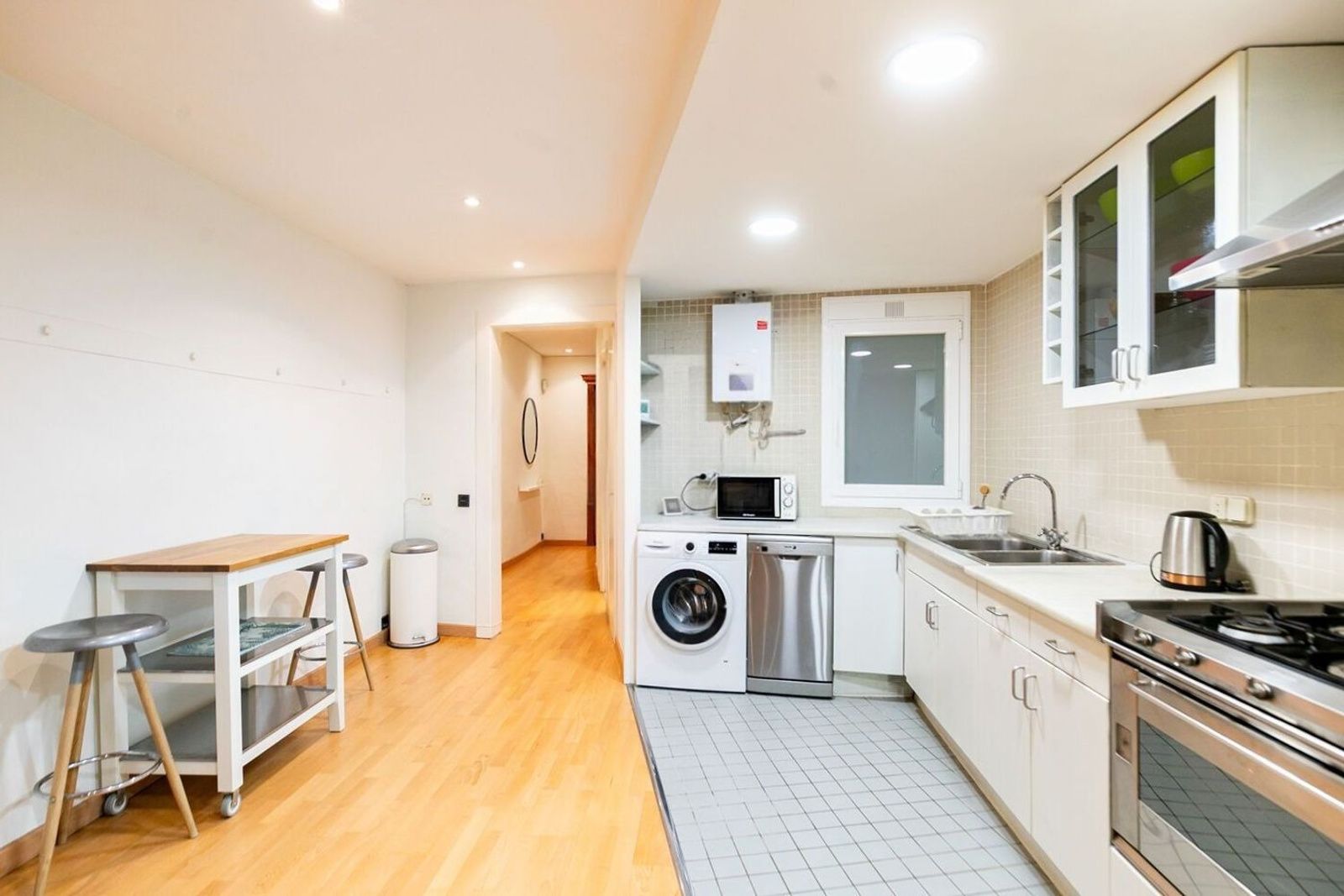 Appartamento a Barcelona, Spagna 1 camera da letto, 89 mq. N° 167838