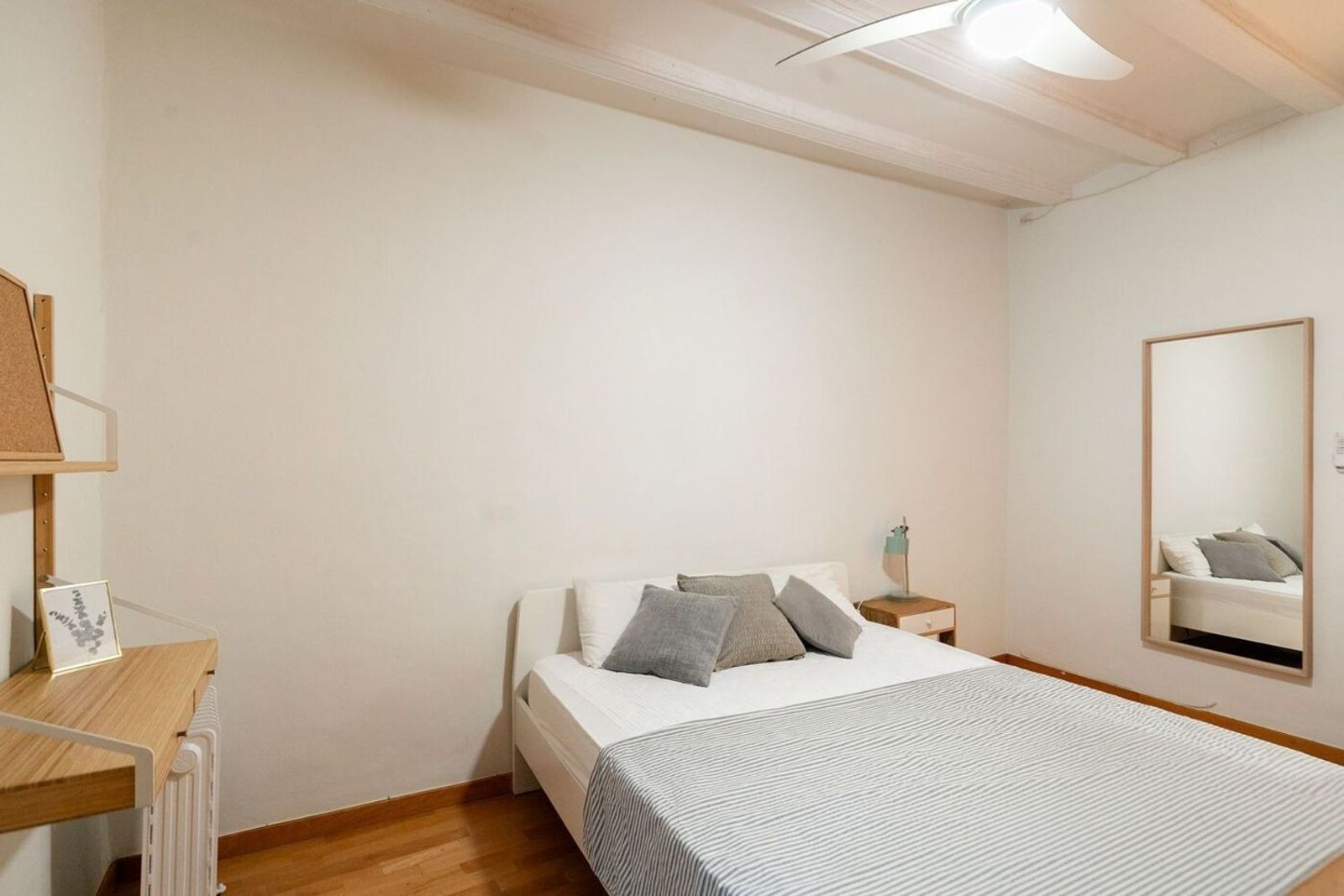 Appartamento a Barcelona, Spagna 1 camera da letto, 89 mq. N° 167838
