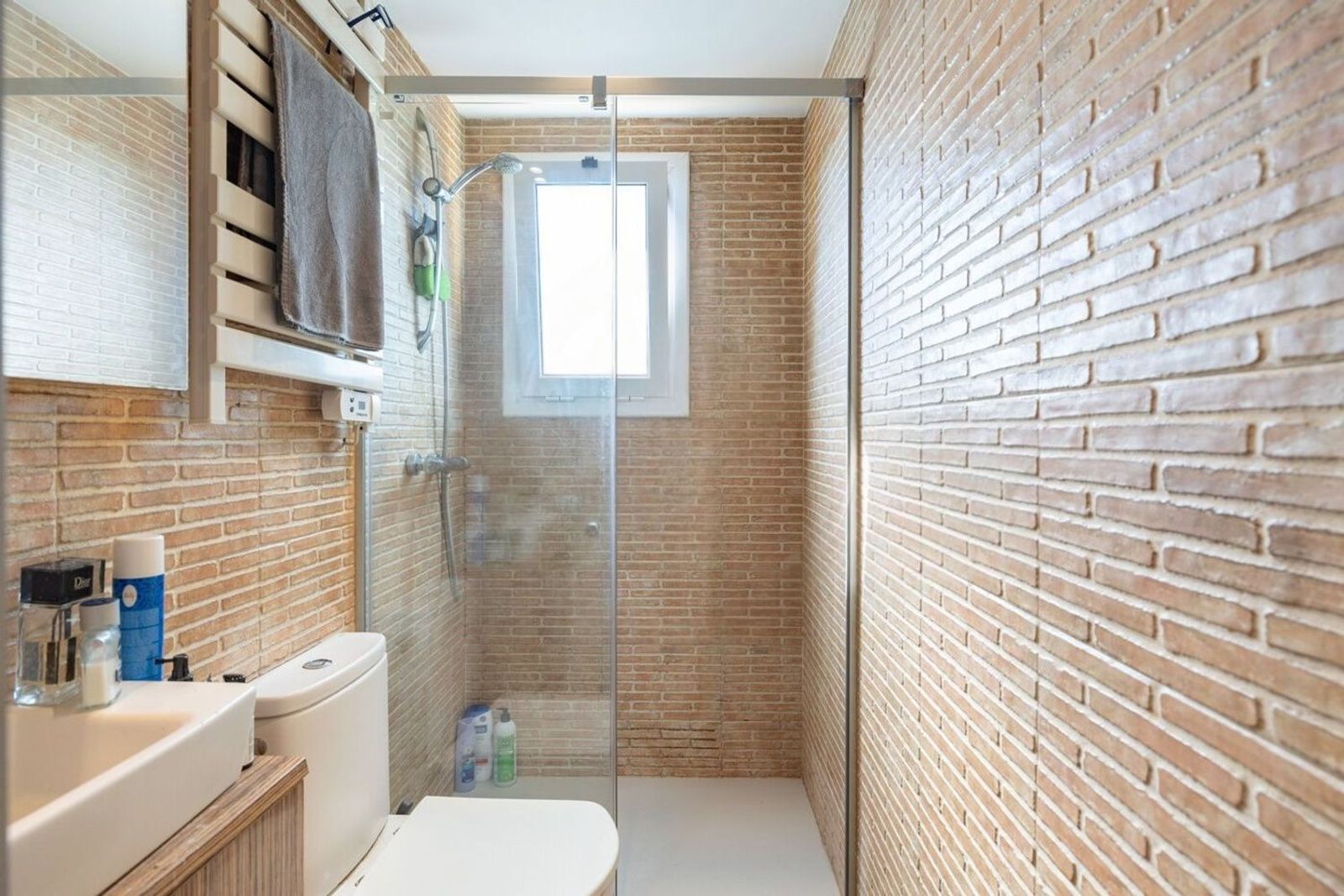 Apartamento en Barcelona, España 1 dormitorio, 64 m2 No. 167835