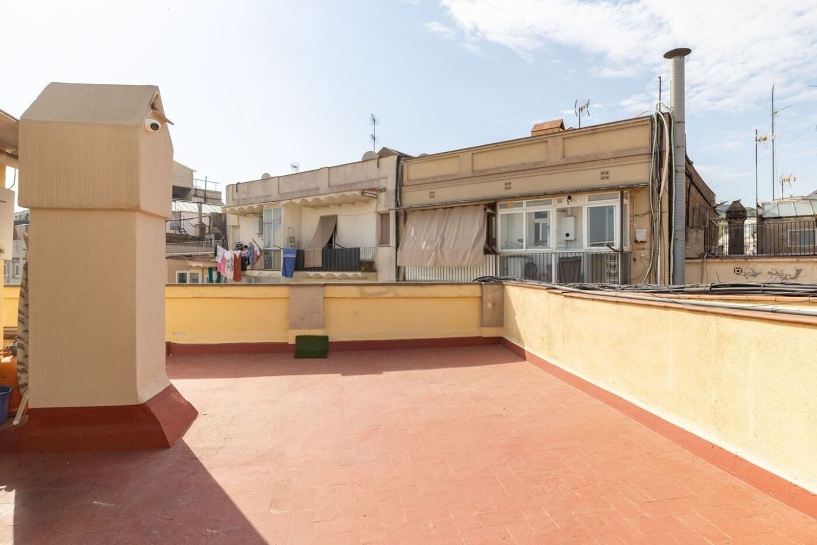 Apartamento en Barcelona, España 1 dormitorio, 64 m2 No. 167835