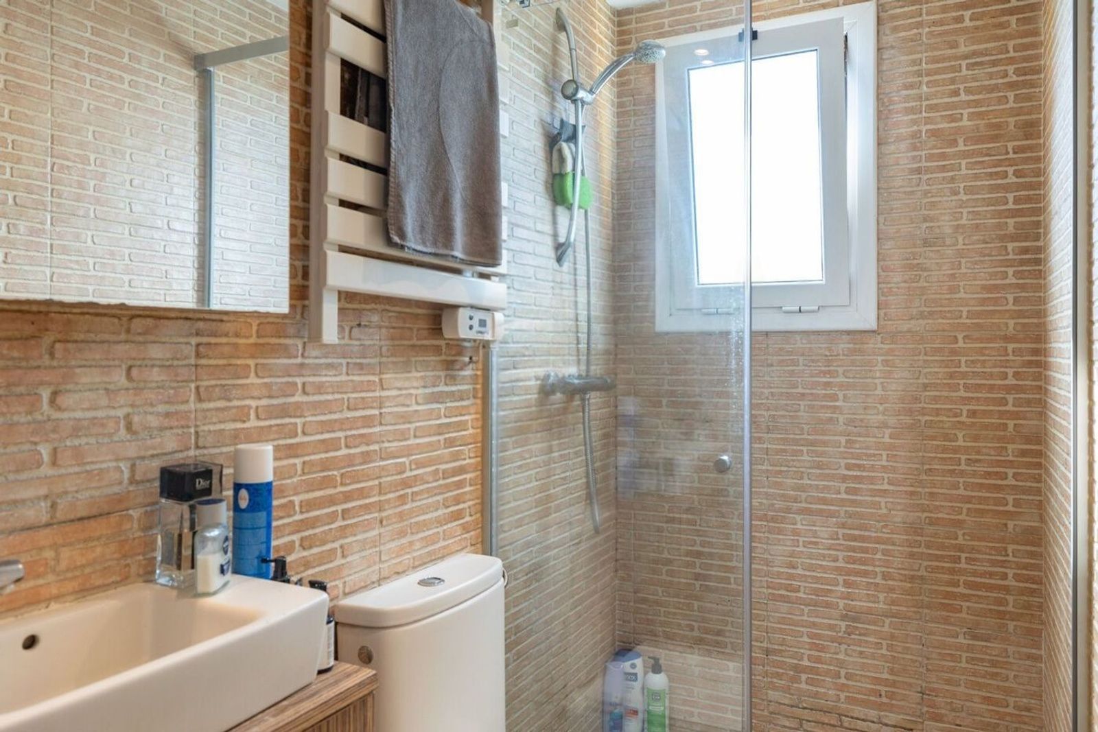 Apartamento en Barcelona, España 1 dormitorio, 64 m2 No. 167835