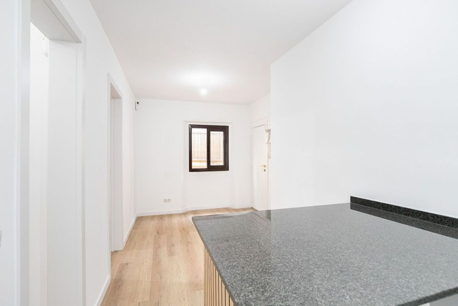 Dzīvoklis Barcelona, Spānijā 2 istabas, 50 m2 Nr. 167837