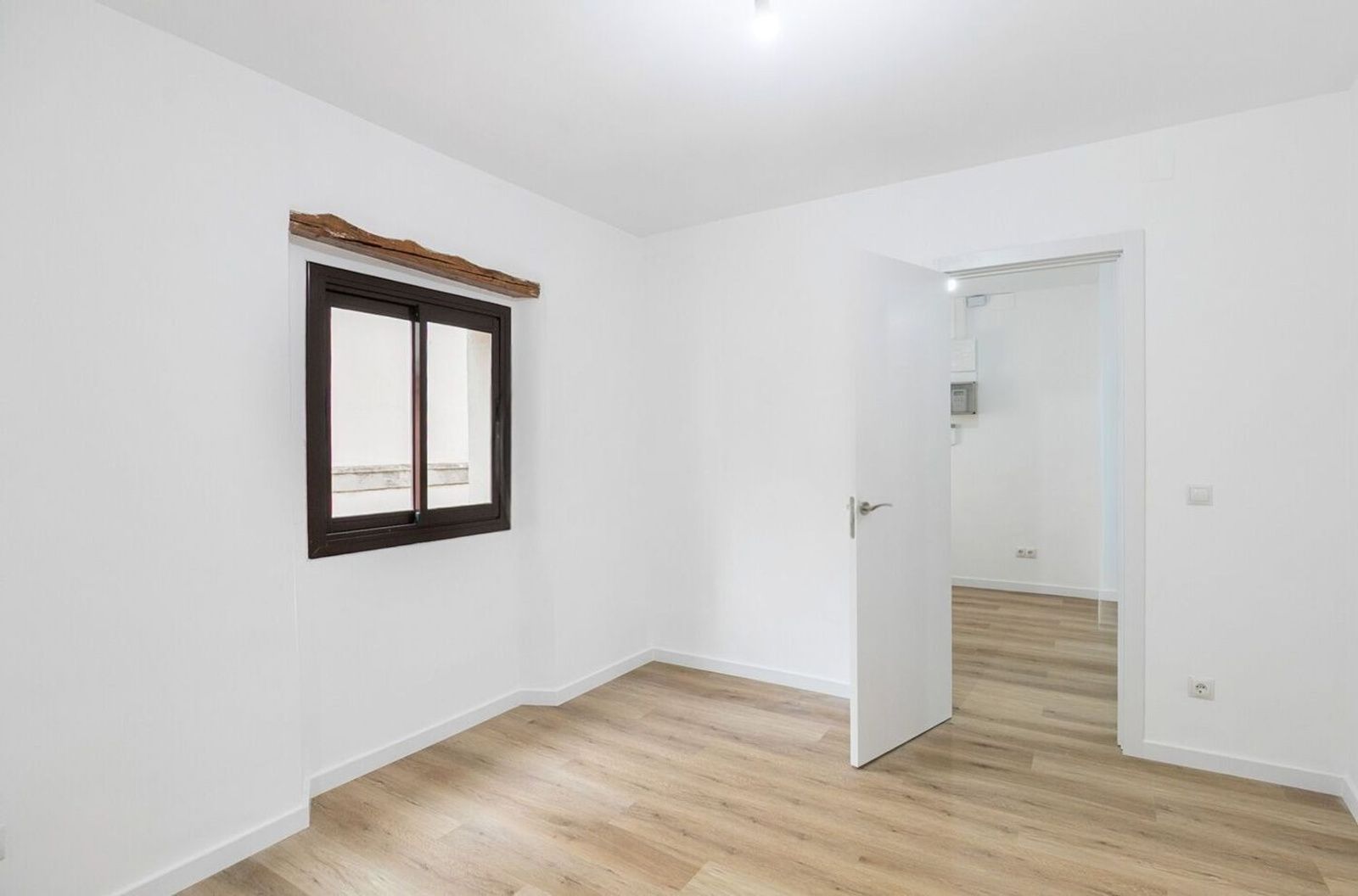 Dzīvoklis Barcelona, Spānijā 2 istabas, 50 m2 Nr. 167837