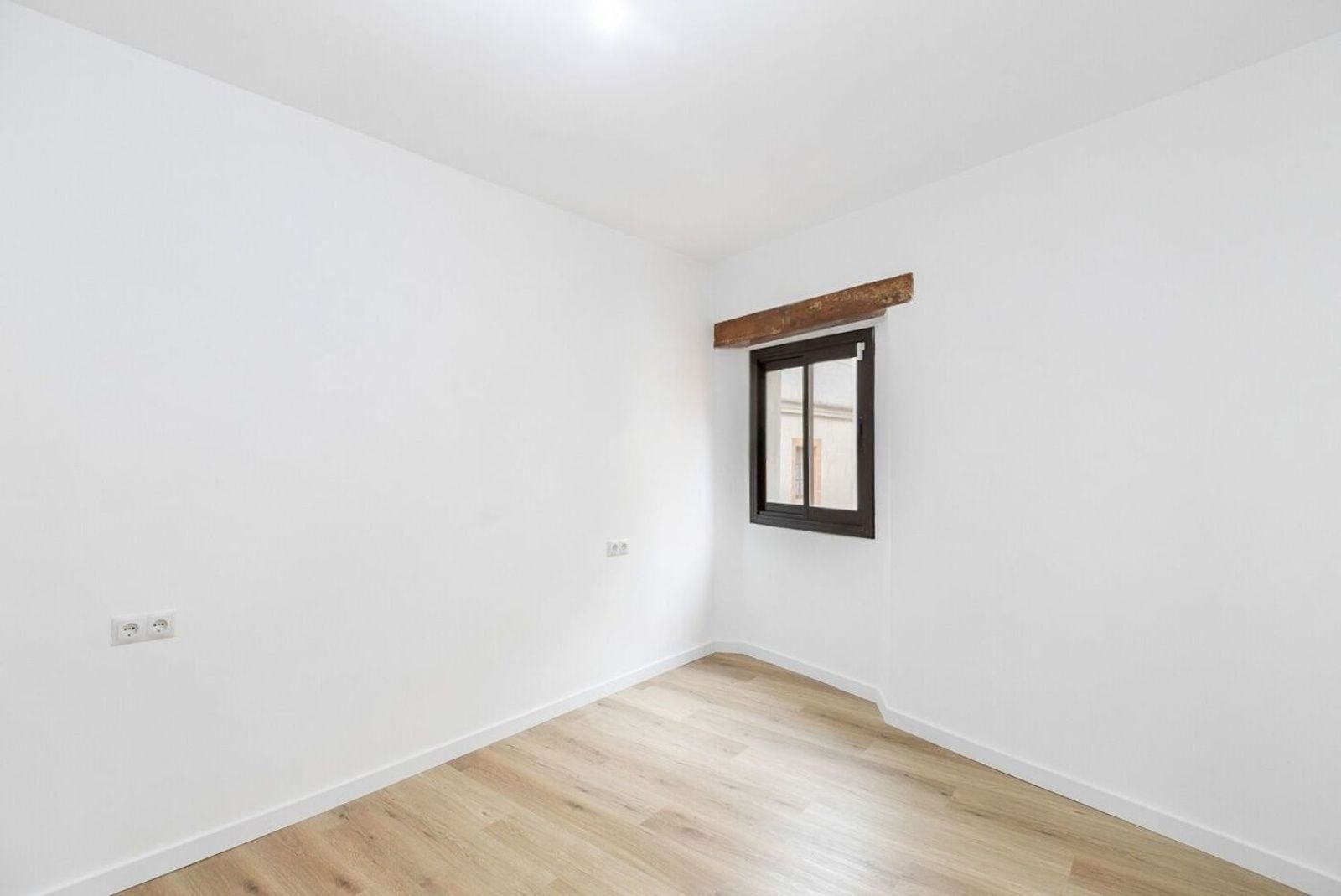 Dzīvoklis Barcelona, Spānijā 2 istabas, 50 m2 Nr. 167837