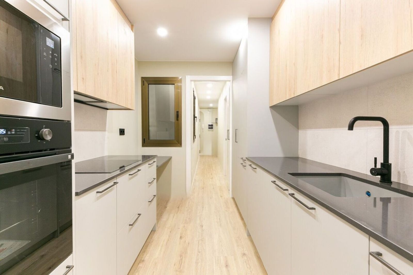 Huoneisto Barcelona, Espanja 2 makuuhuonetta, 58 m2 No. 167836