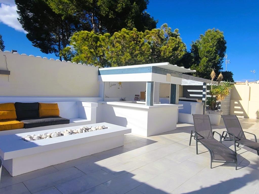 Villa in Torrevieja, Alicante, Spanien 4 Schlafzimmer, 140 m2 Nr. 150141