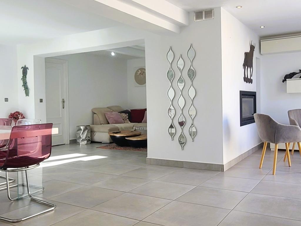Villa in Torrevieja, Alicante, Spanien 4 Schlafzimmer, 140 m2 Nr. 150141