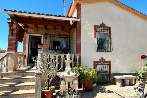Apartment in La Nucia, Alicante, Spain 4 bedrooms, 160 sq.m. No. 177500