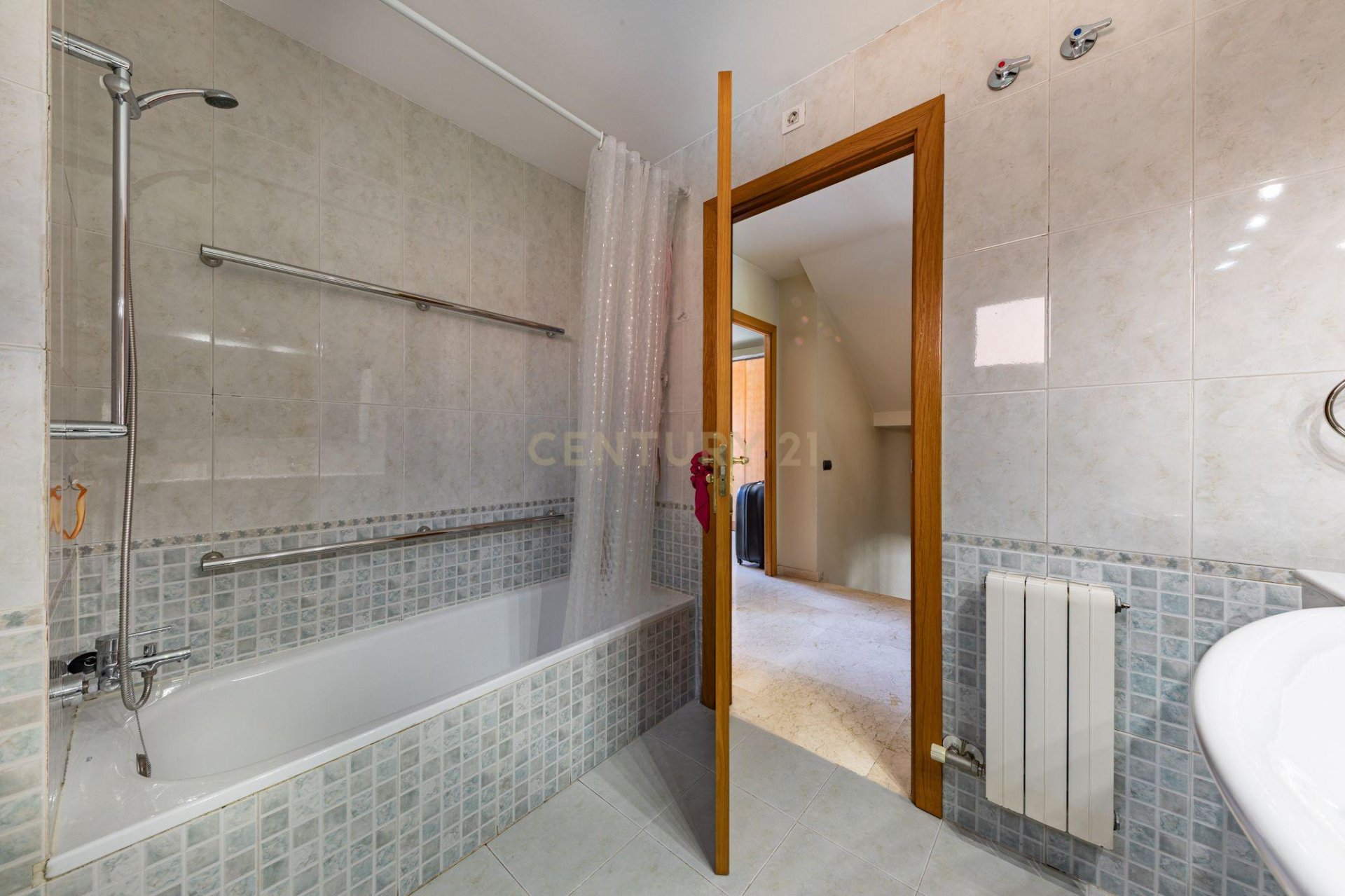 House à Sant Cugat Del Valles, Barcelona, Espagne 5 chambres, 173.55 m2 No. 166910