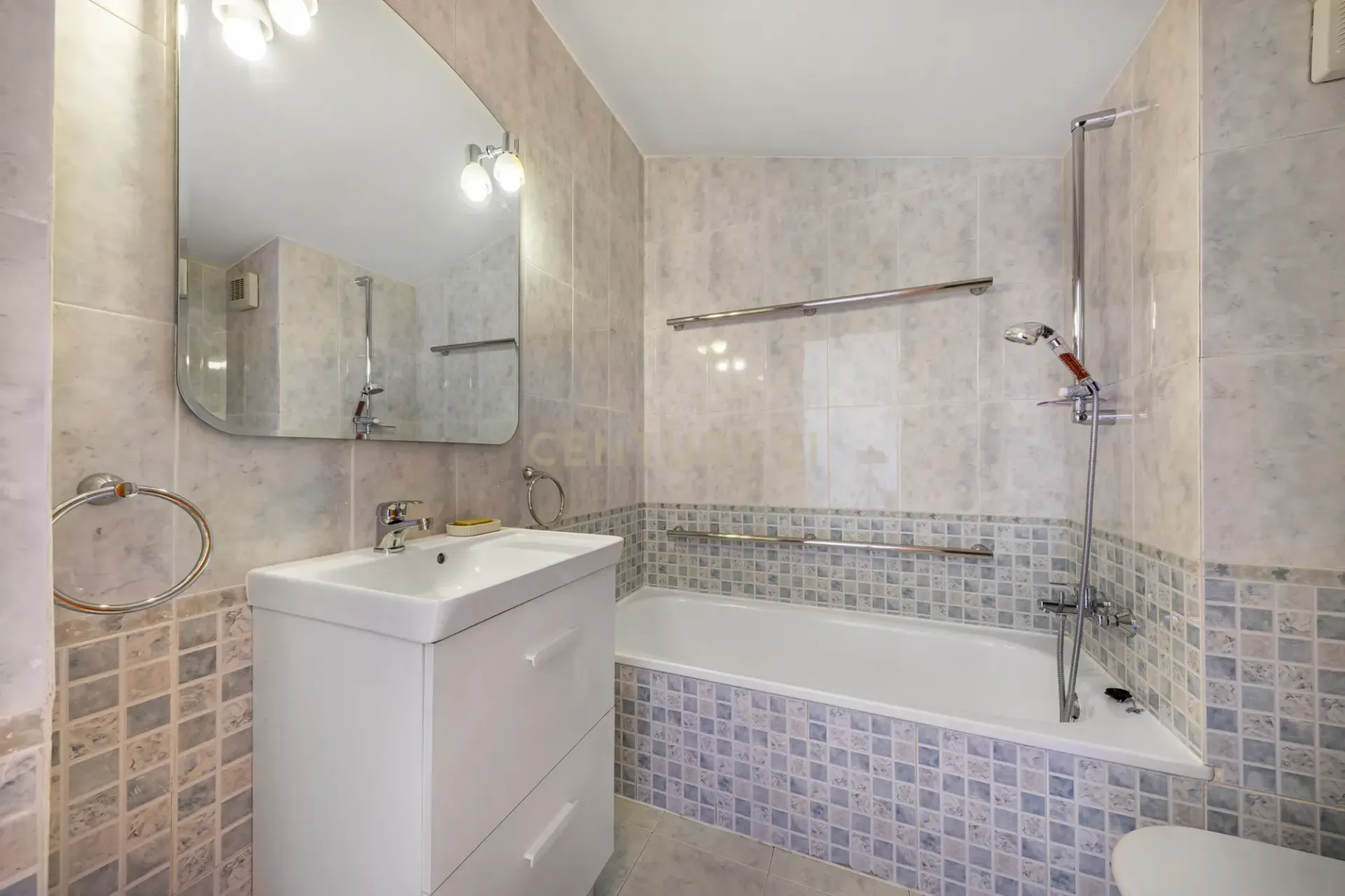 House à Sant Cugat Del Valles, Barcelona, Espagne 5 chambres, 173.55 m2 No. 166910