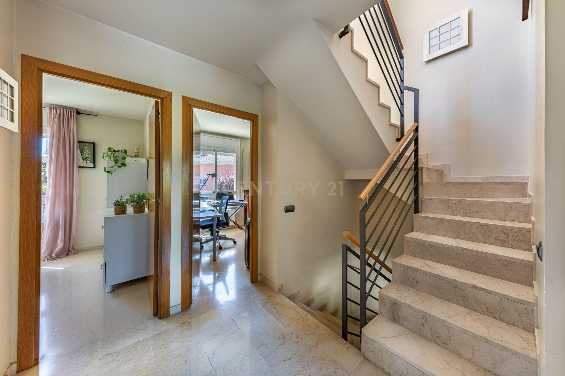 House à Sant Cugat Del Valles, Barcelona, Espagne 5 chambres, 173.55 m2 No. 166910