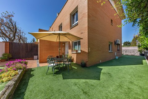 House in Sant Cugat Del Valles, Barcelona, Spanien 5 Schlafzimmer, 173.55 m2 Nr. 166910