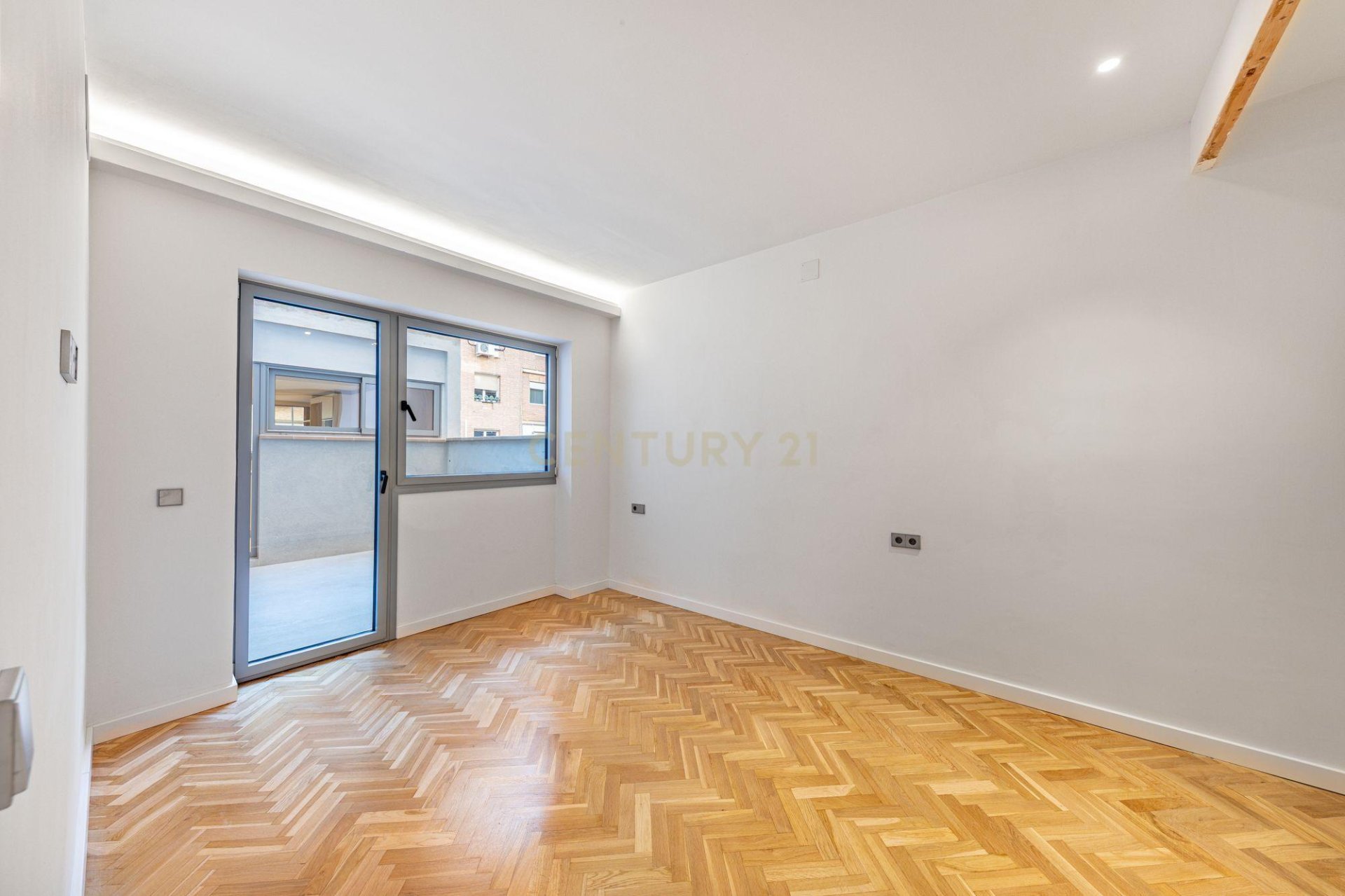 Wohnung in Barcelona, Spanien 4 Schlafzimmer, 223 m2 Nr. 166908