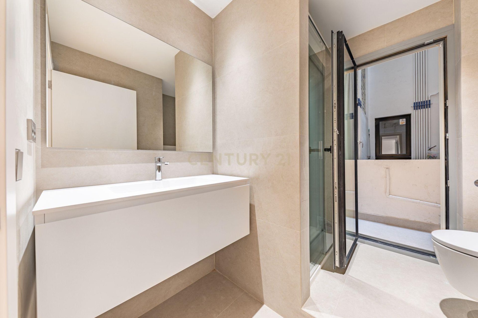 Wohnung in Barcelona, Spanien 4 Schlafzimmer, 223 m2 Nr. 166908
