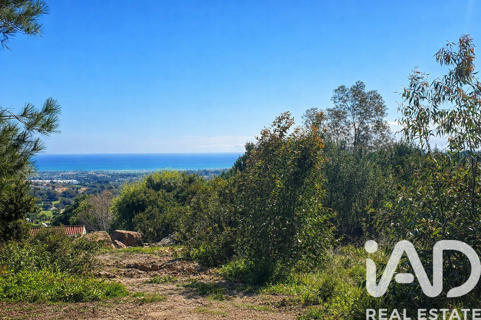 Land plot in Sotogrande, Cadiz, Spain 2000 sq.m. No. 172814