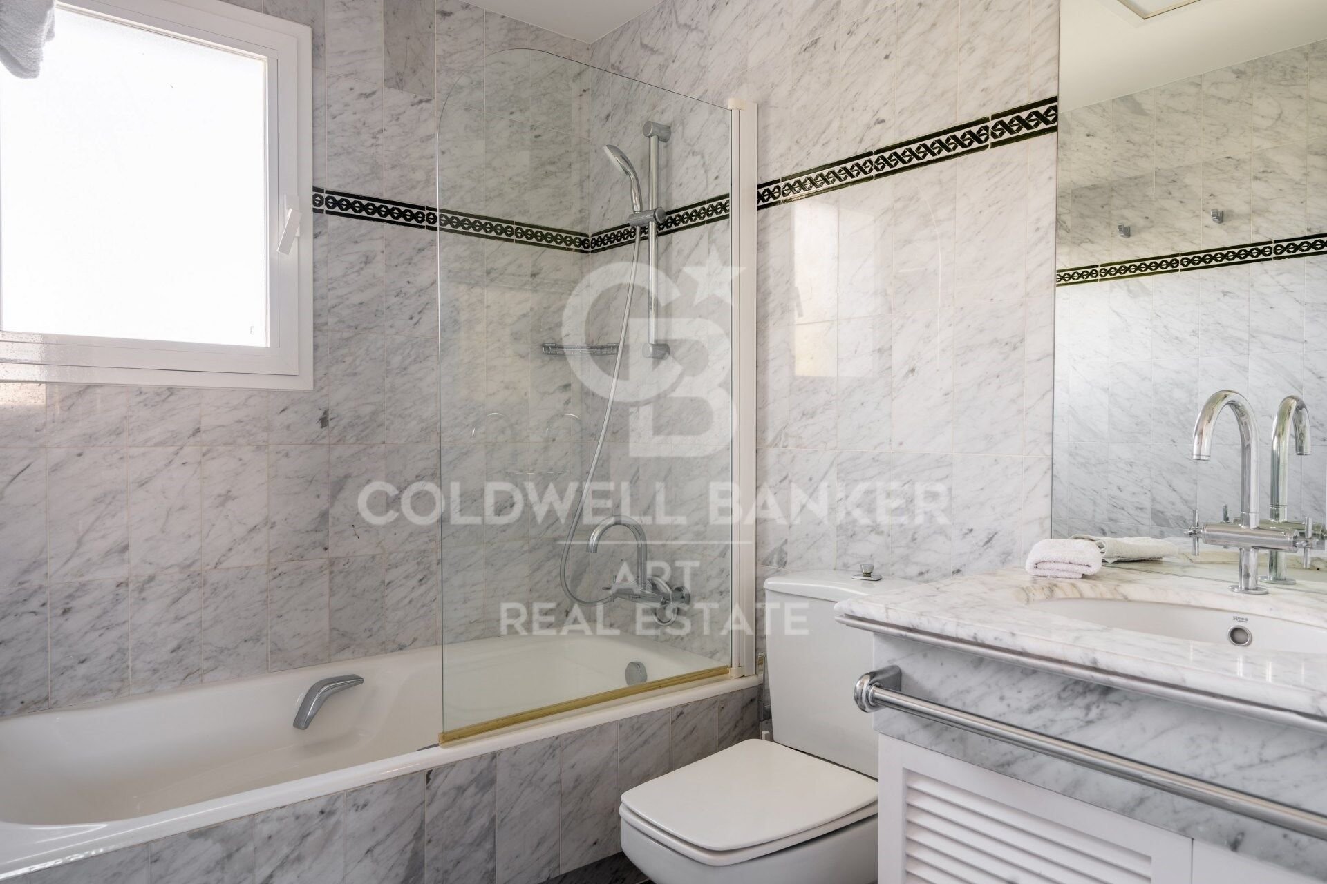Penthouse in Marbella, Malaga, Spain 4 bedrooms, 201 sq.m. No. 157303