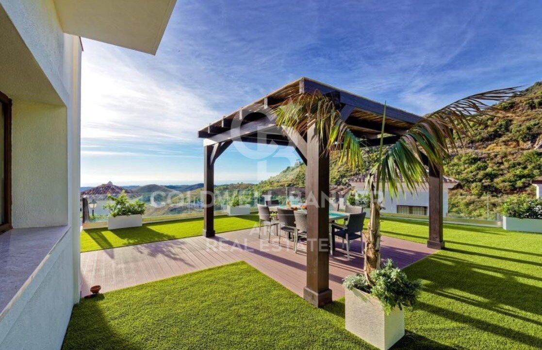 Villa à Benahavis, Malaga, Espagne 5 chambres, 582 m2 No. 157306