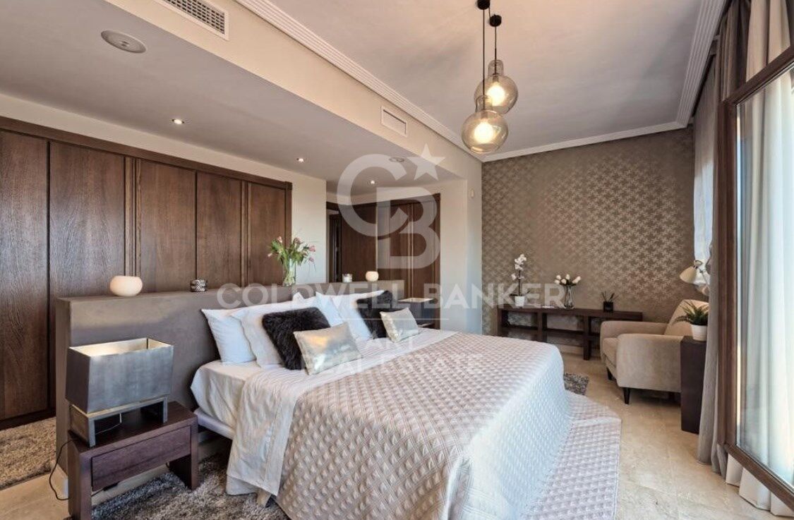 Villa à Benahavis, Malaga, Espagne 5 chambres, 582 m2 No. 157306