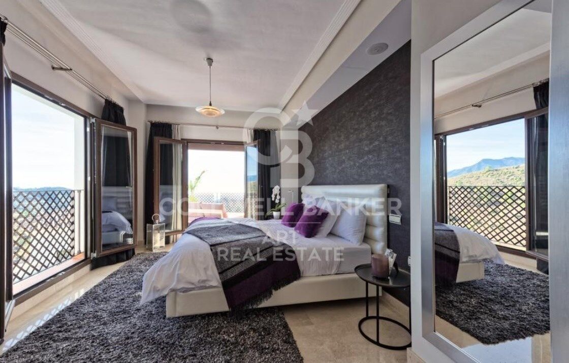 Villa à Benahavis, Malaga, Espagne 5 chambres, 582 m2 No. 157306