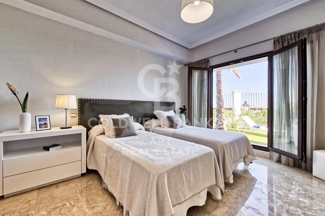Villa à Benahavis, Malaga, Espagne 5 chambres, 582 m2 No. 157306
