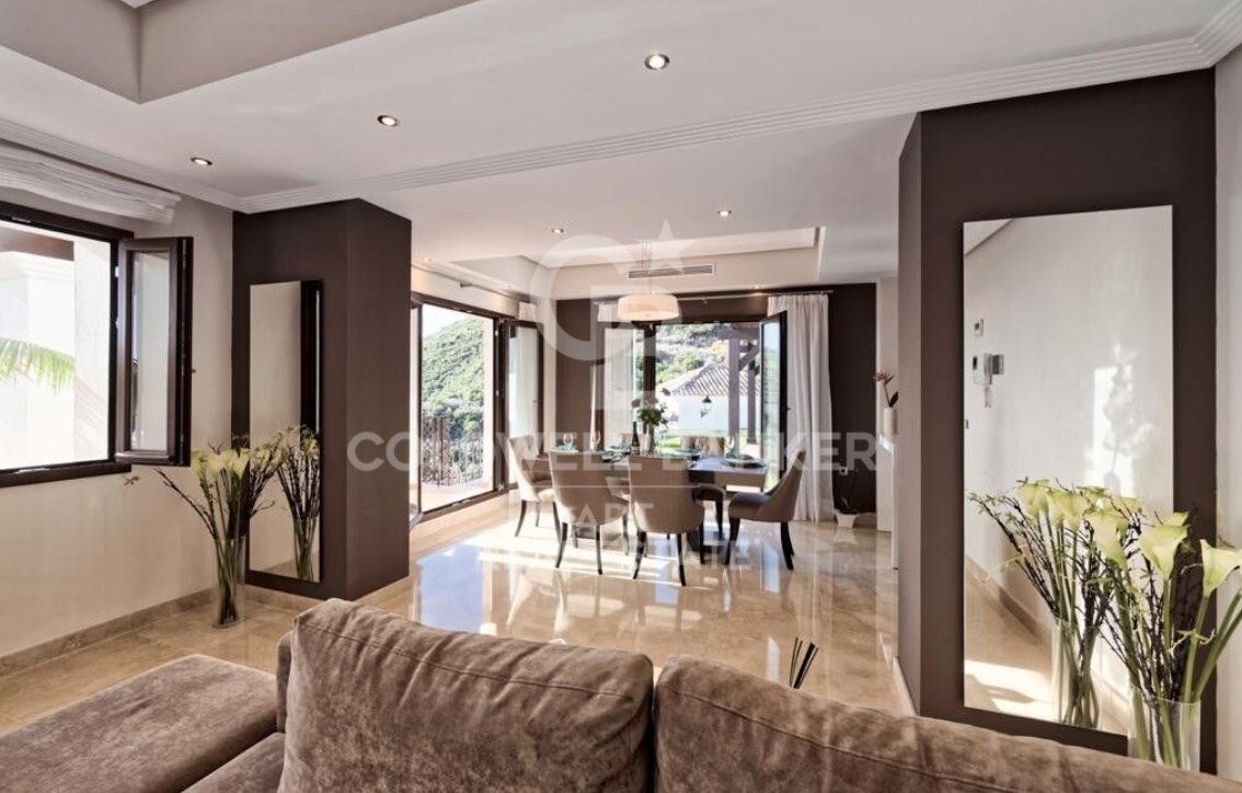 Villa à Benahavis, Malaga, Espagne 5 chambres, 582 m2 No. 157306