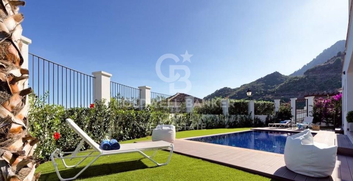 Villa à Benahavis, Malaga, Espagne 5 chambres, 582 m2 No. 157306