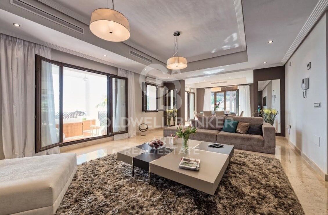 Villa à Benahavis, Malaga, Espagne 5 chambres, 582 m2 No. 157306