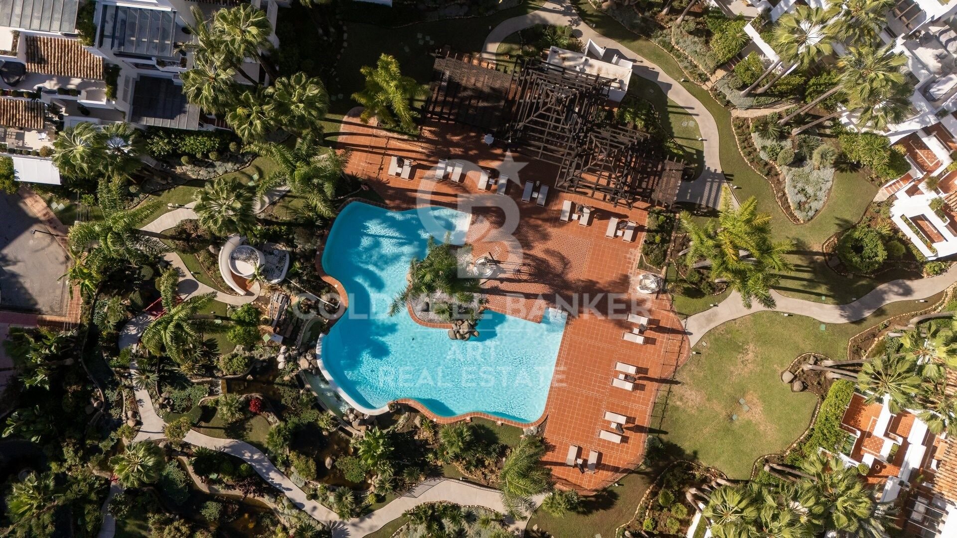 Apartamento en Marbella, Málaga, España 3 dormitorios, 137 m2 No. 157304
