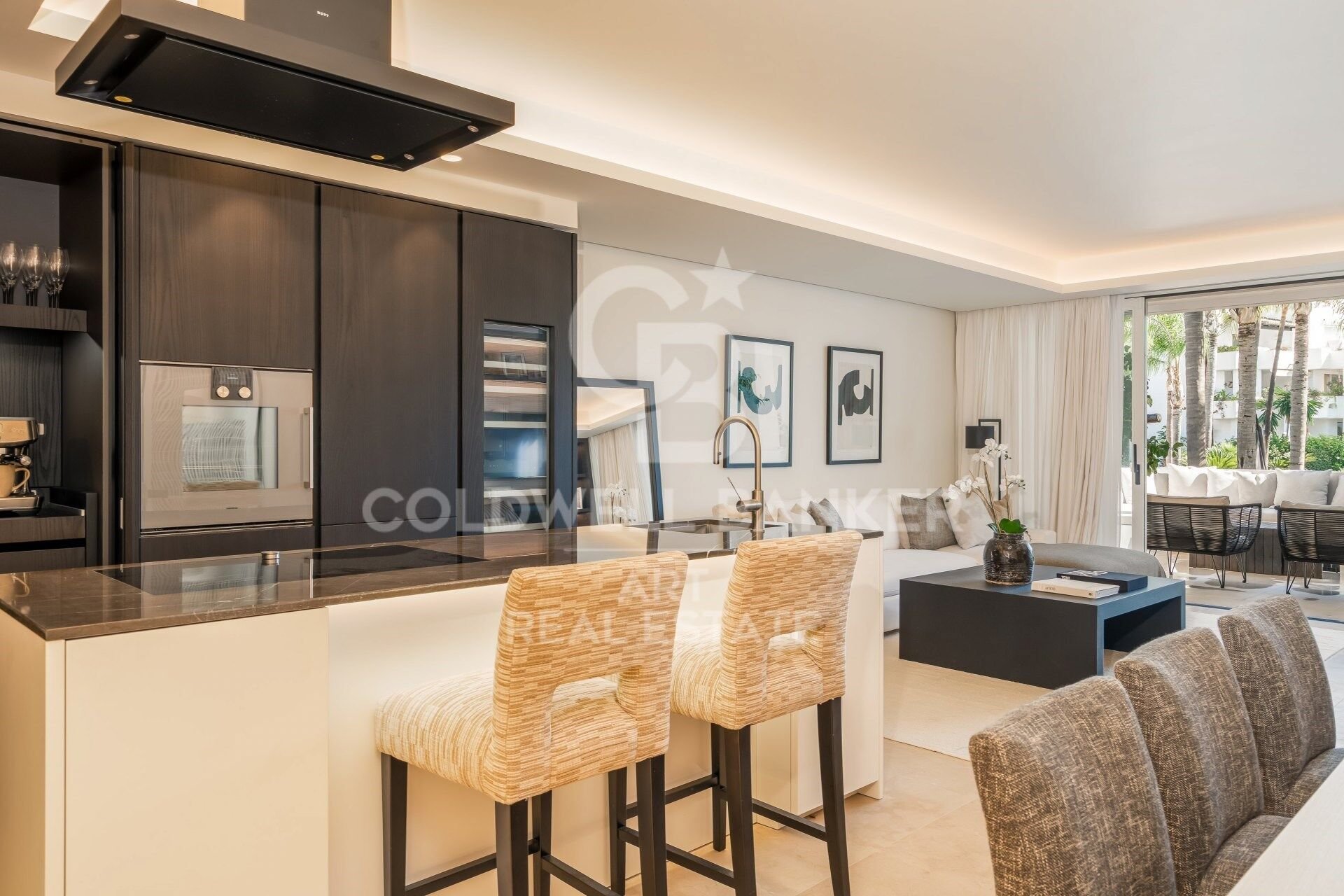 Apartamento en Marbella, Málaga, España 3 dormitorios, 137 m2 No. 157304