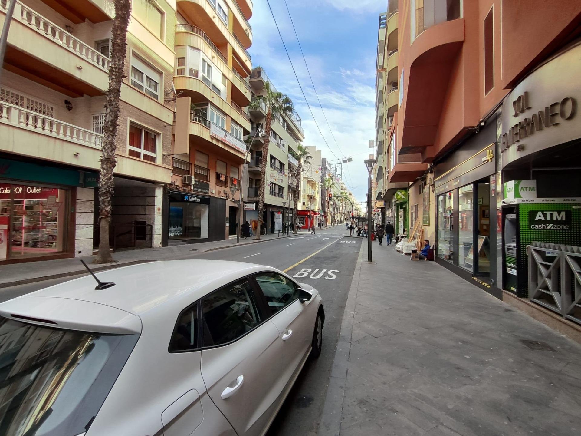 Appartamento a Torrevieja, Alicante, Spagna 255 mq. N° 165318