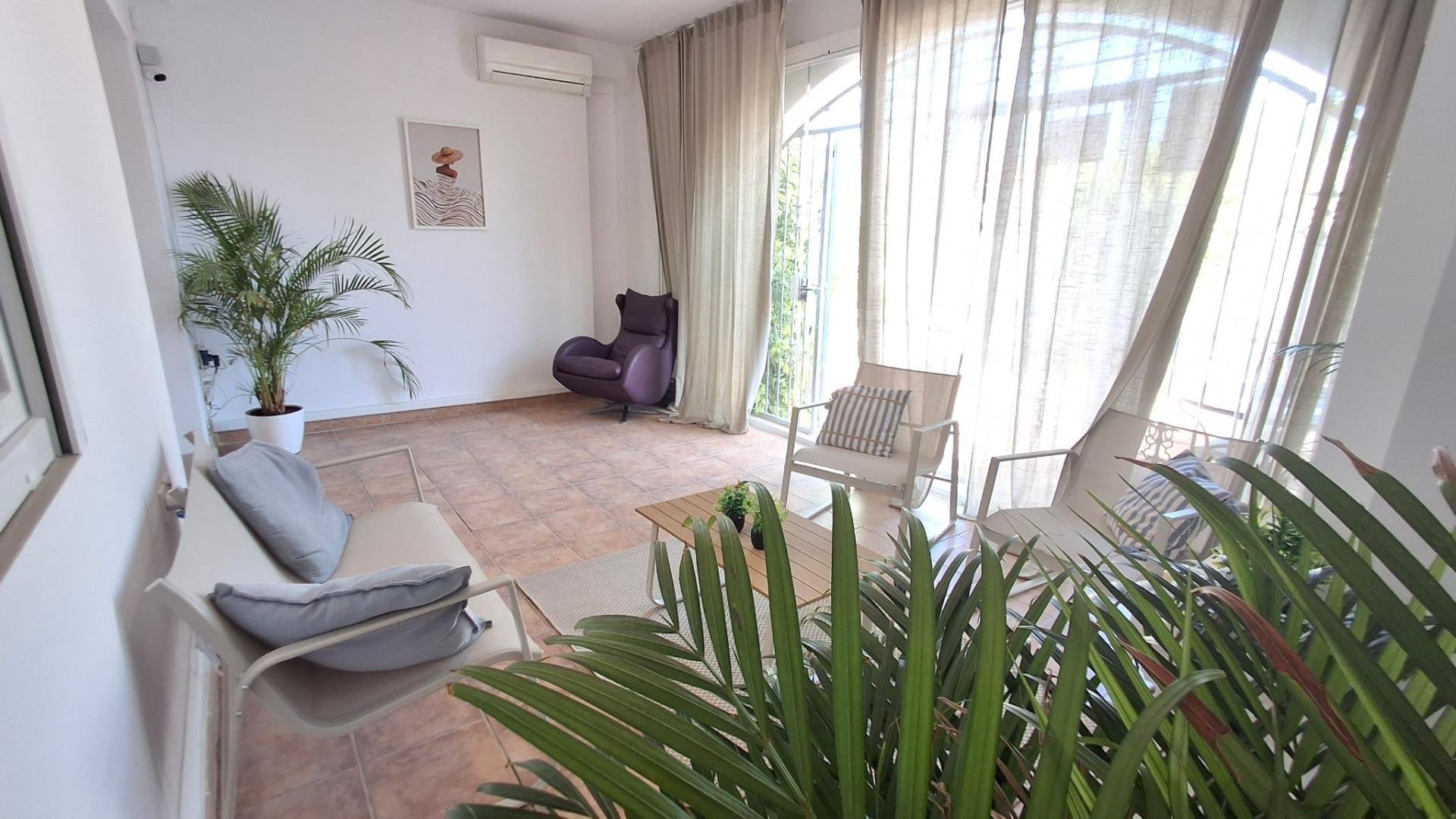 Kaupunkipientalo Playa Flamenca II, Alicante, Espanja 3 makuuhuonetta, 63 m2 No. 193804