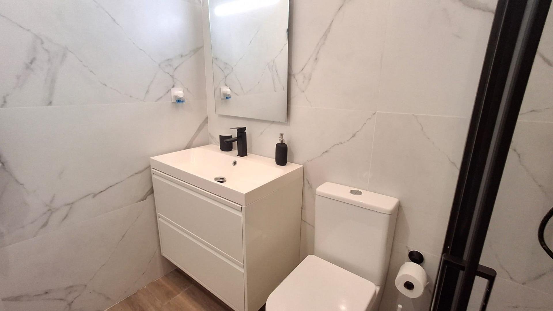 Kaupunkipientalo Playa Flamenca II, Alicante, Espanja 3 makuuhuonetta, 63 m2 No. 193804