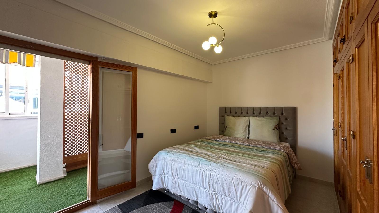 Dzīvoklis Torrevieja, Alicante, Spānijā 2 istabas, 119 m2 Nr. 161491