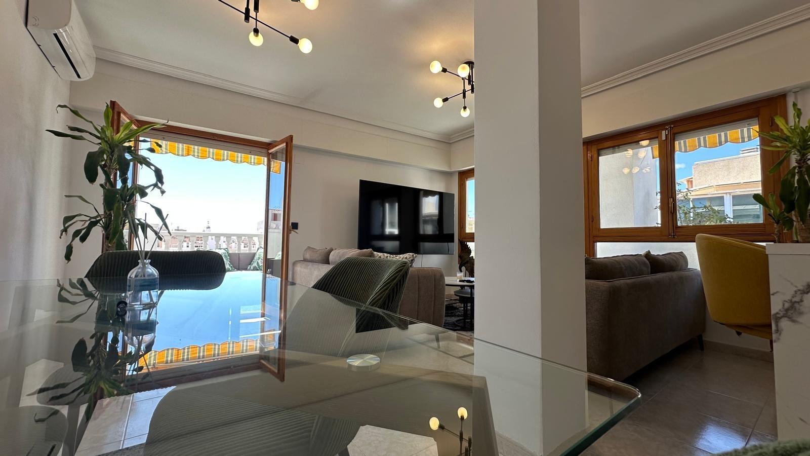 Dzīvoklis Torrevieja, Alicante, Spānijā 2 istabas, 119 m2 Nr. 161491