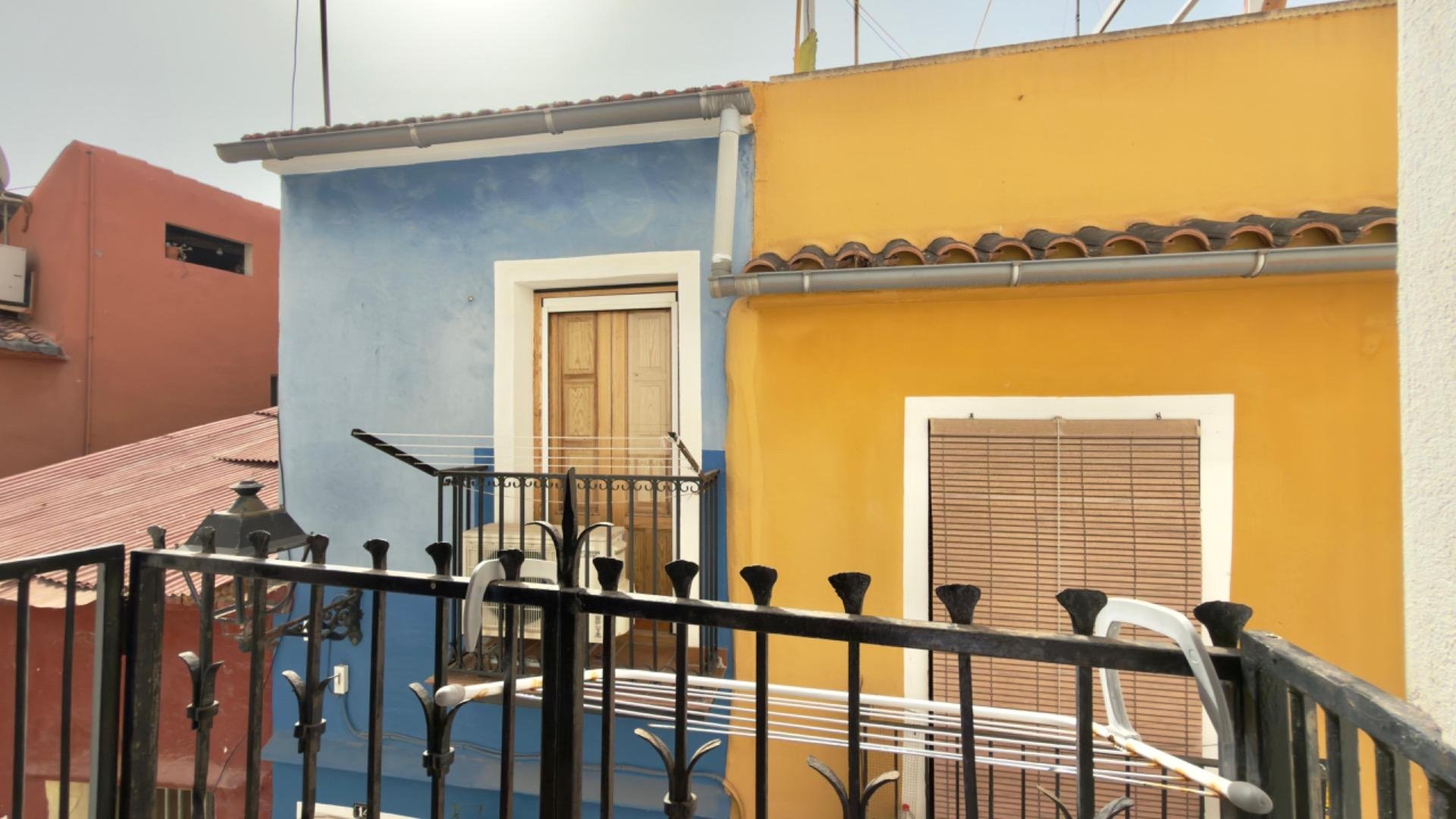 Talo Villajoyosa, Alicante, Espanja 75 m2 No. 177876