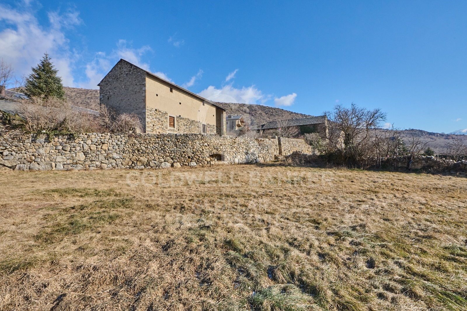 House in Spain 1 bedroom, 1300 sq.m. No. 160101