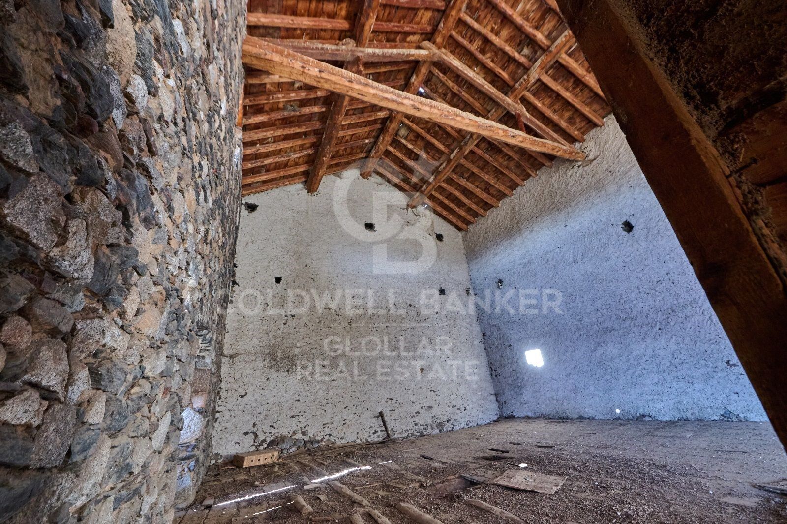 House in Spain 1 bedroom, 1300 sq.m. No. 160101