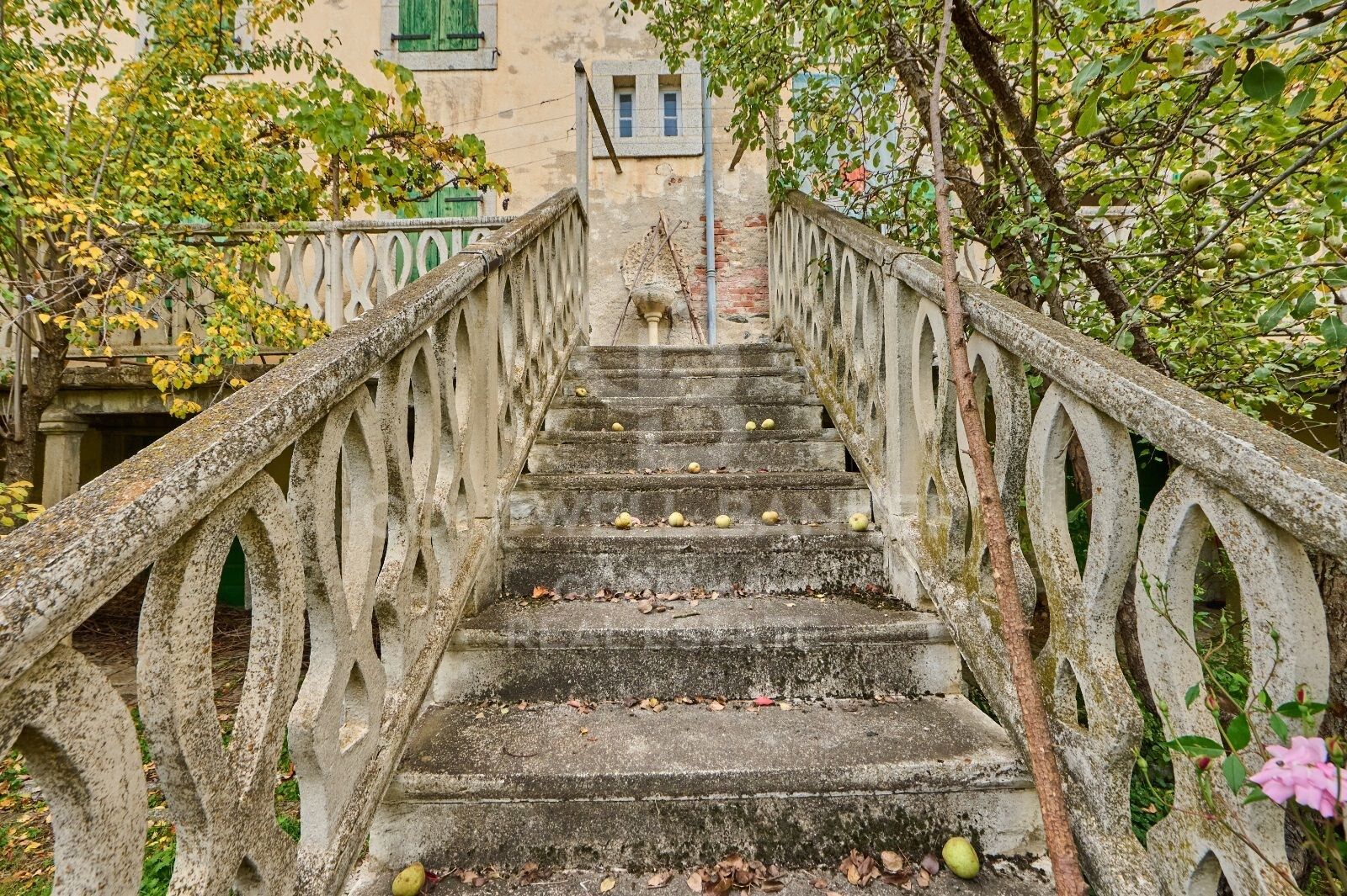 Villa i Spanien 8 sovrum, 422 kvm. Nr. 160106