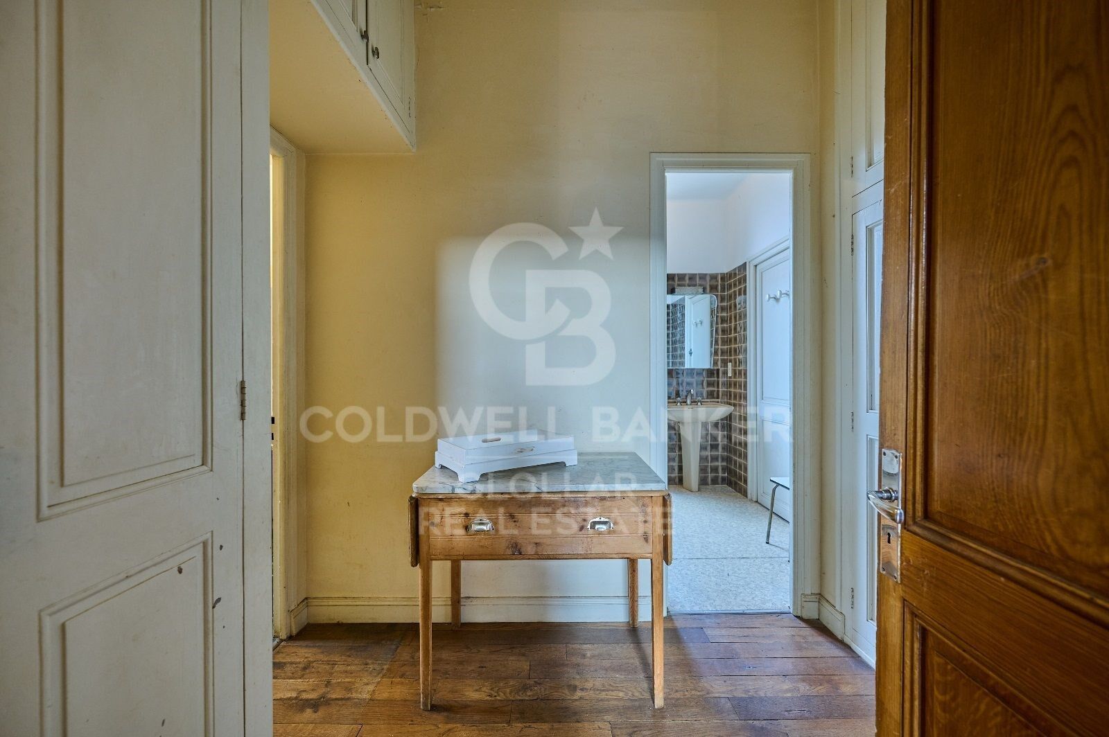Māja Spānijā 9 istabas, 580 m2 Nr. 160102