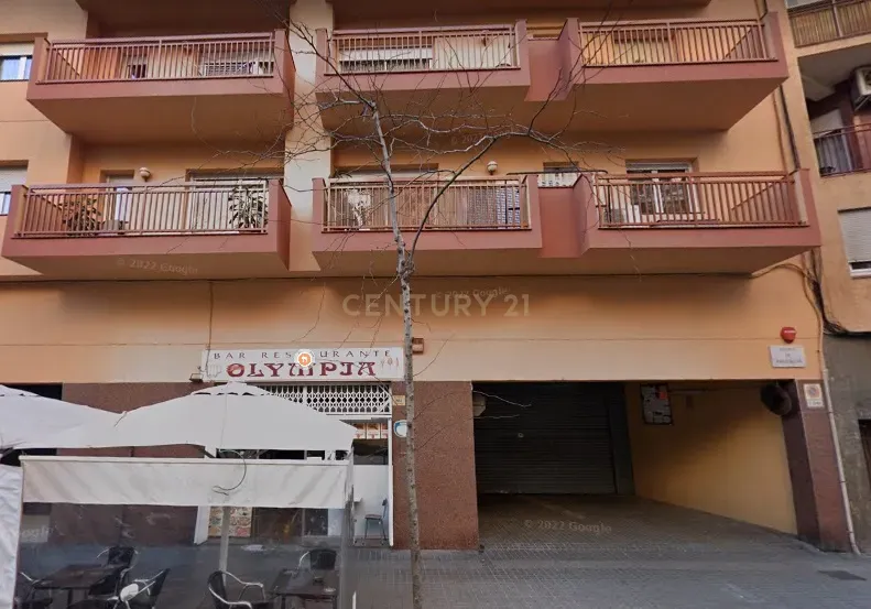 Garage à Barcelona, Espagne 9 m2 No. 186686