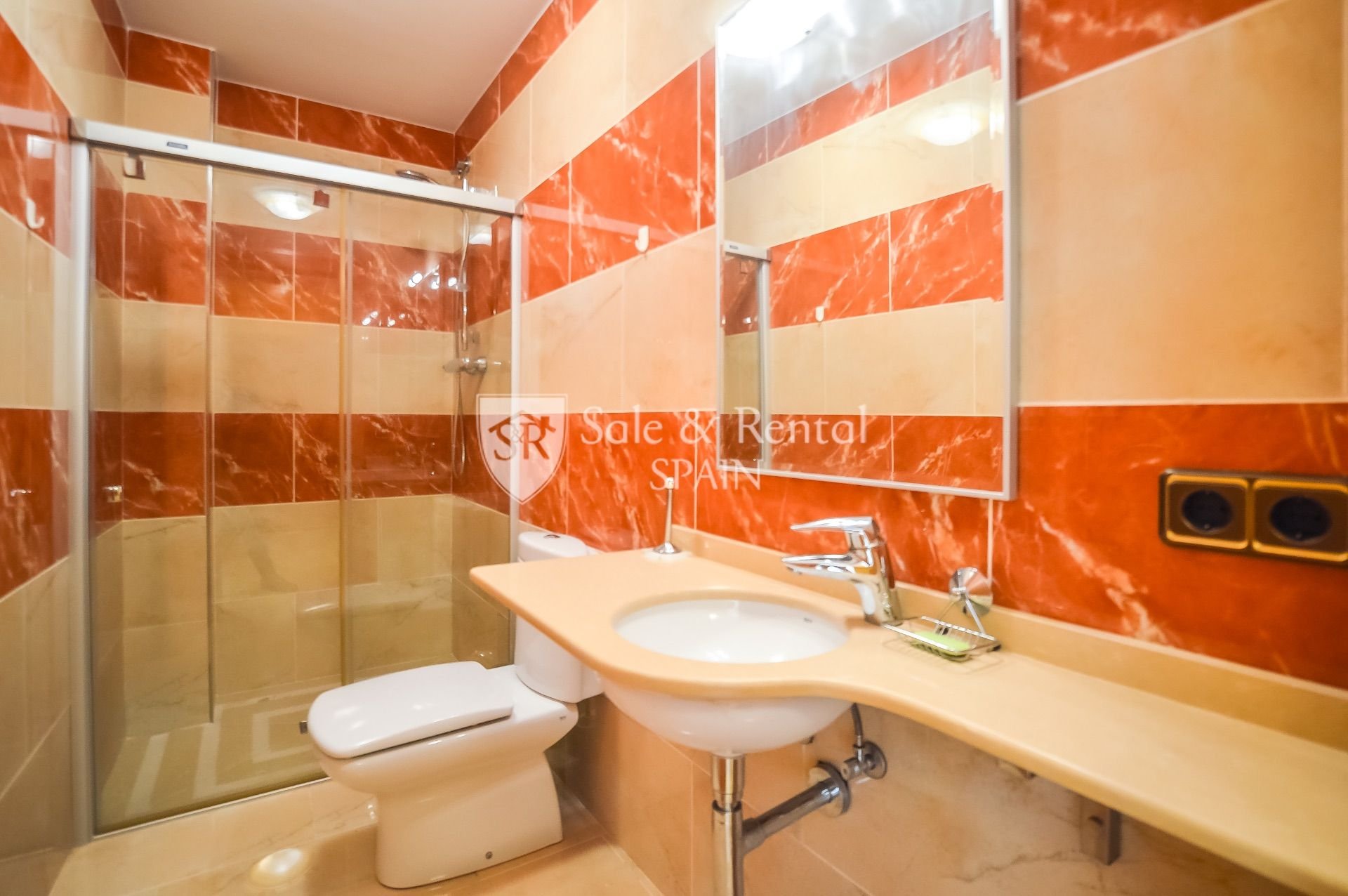 Дом в Льорет-де-Мар, Герона, Испания 3 спальни, 321м2 №166473
