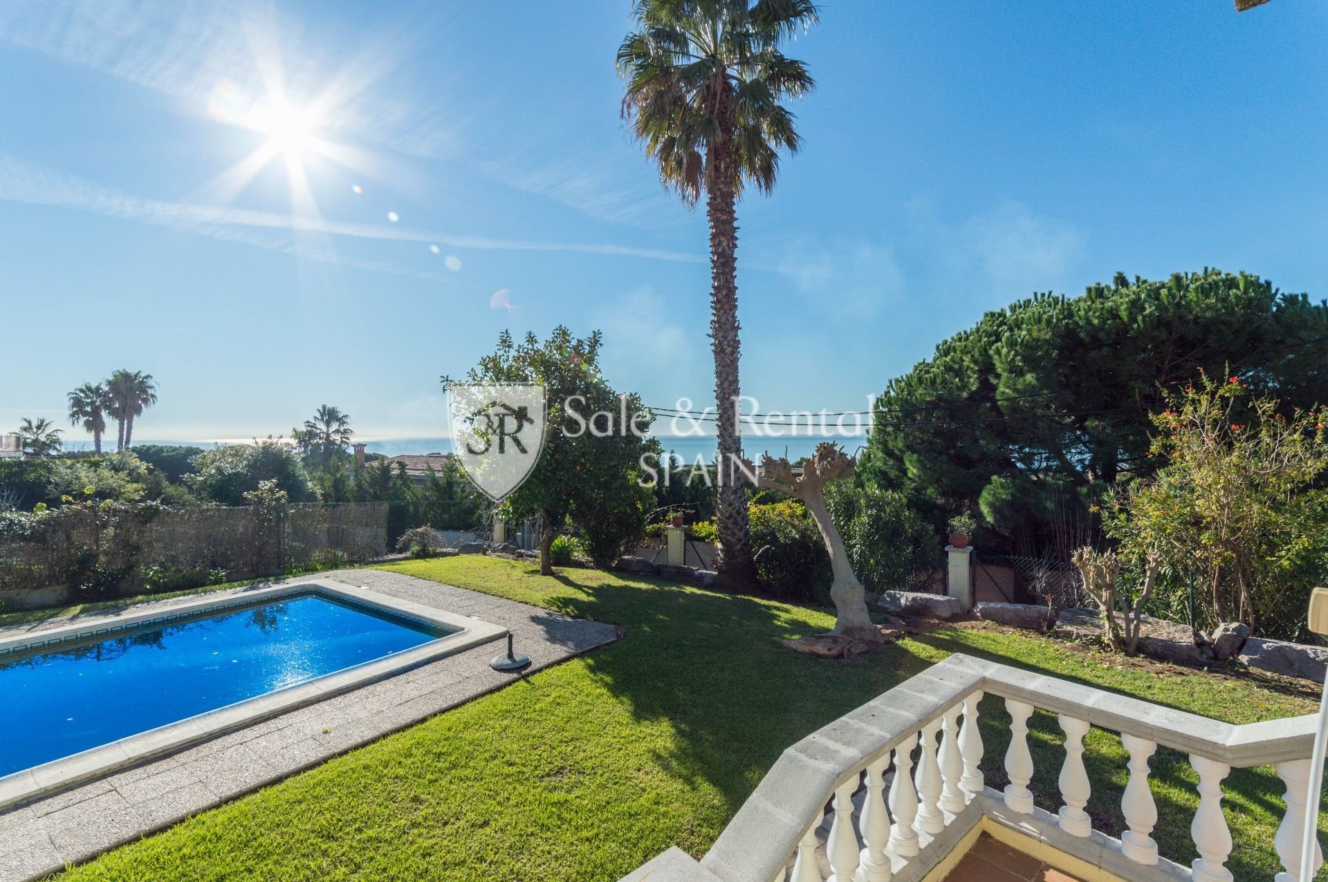 Hus i Lloret de Mar, Girona, Spanien 7 sovrum, 259 kvm. Nr. 166468