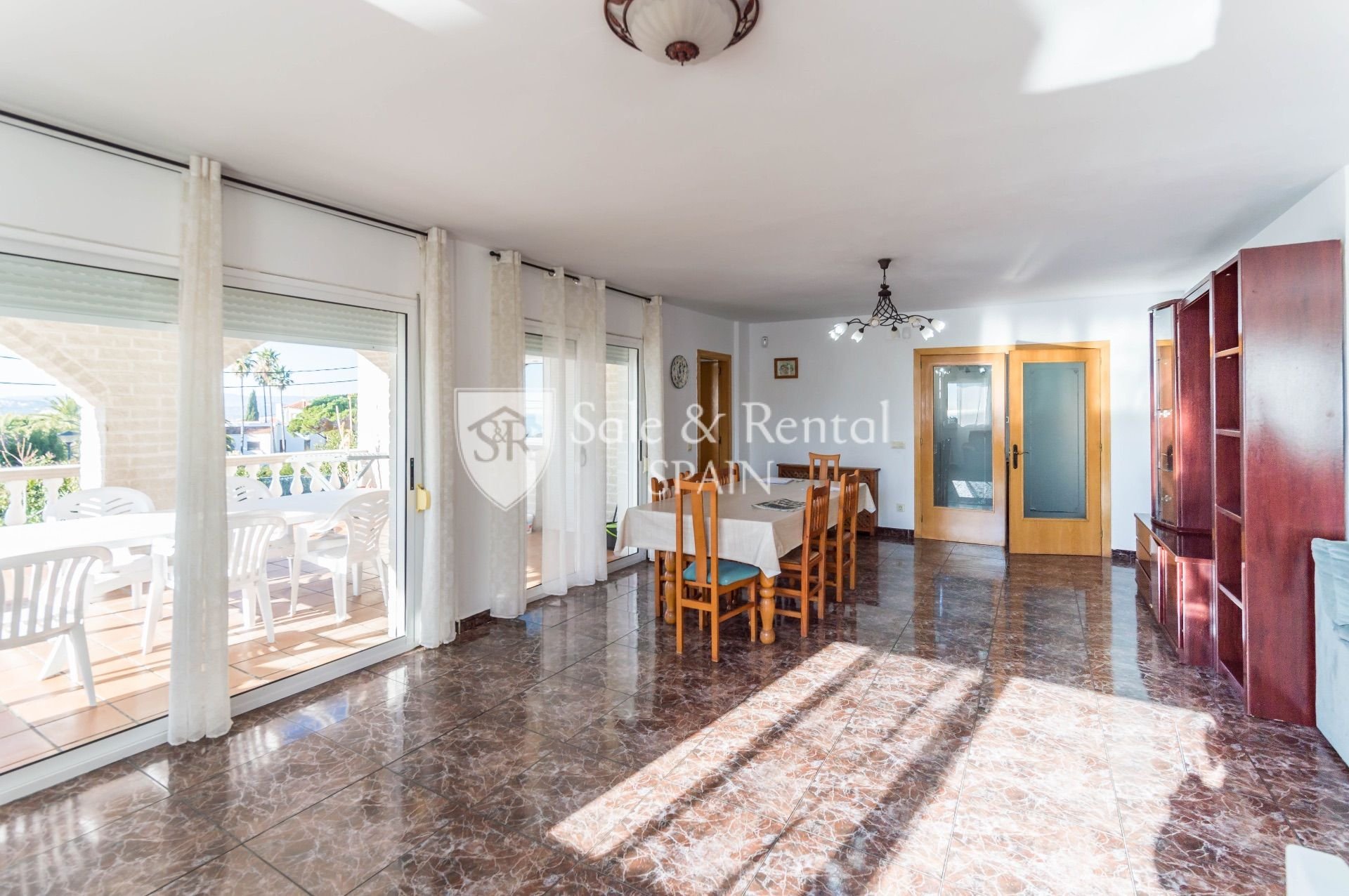 Hus i Lloret de Mar, Girona, Spanien 7 sovrum, 259 kvm. Nr. 166468