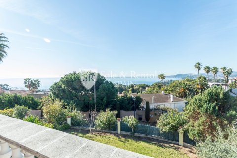 House in Lloret de Mar, Girona, Spanien 7 Schlafzimmer, 259 m2 Nr. 166468