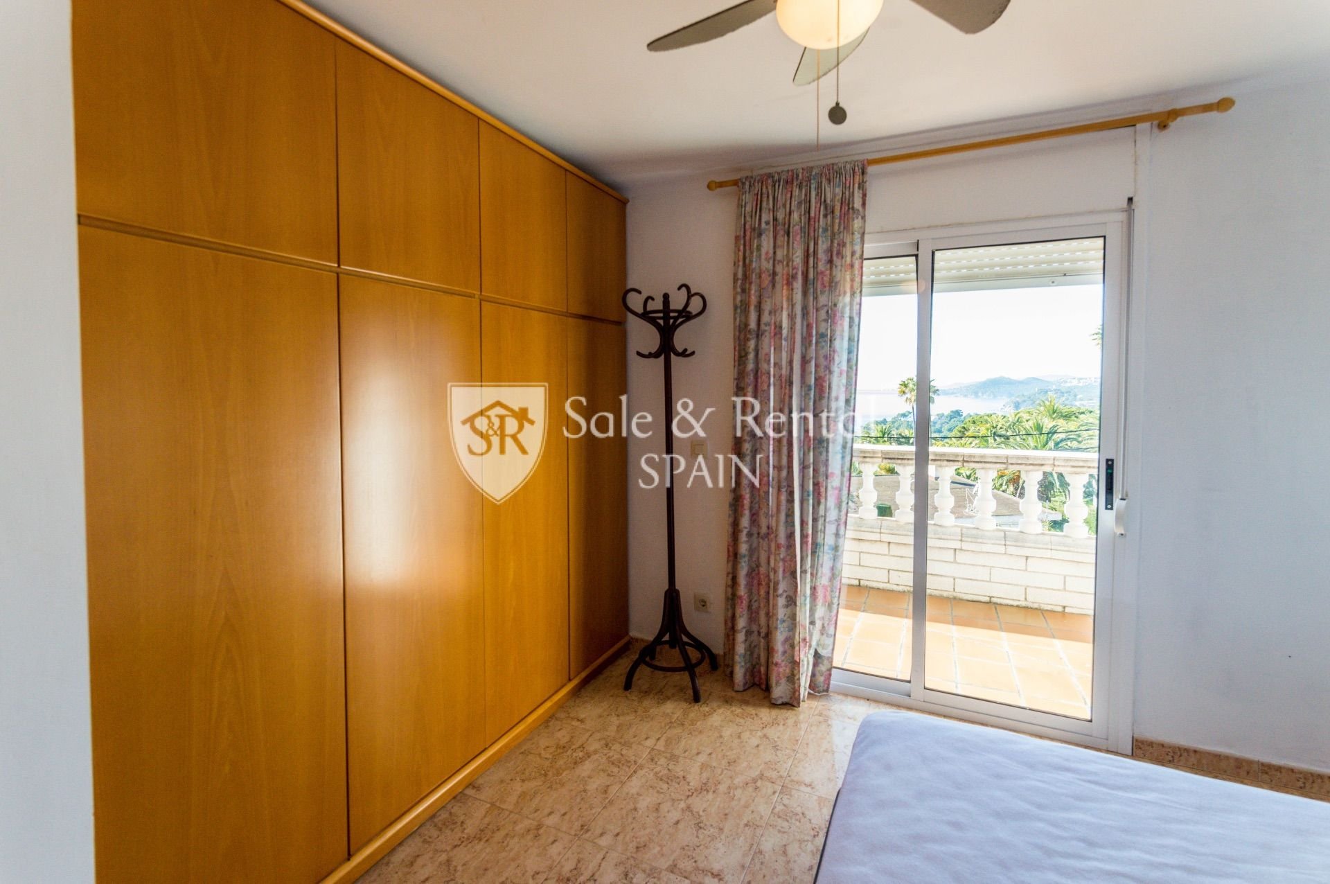 Hus i Lloret de Mar, Girona, Spanien 7 sovrum, 259 kvm. Nr. 166468
